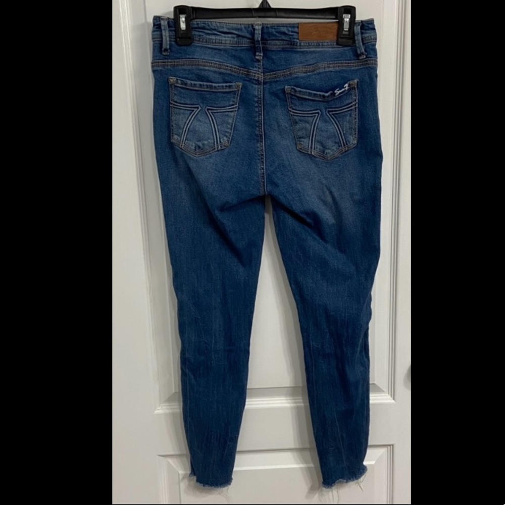 Seven7 Jeans - Picture 5 of 5